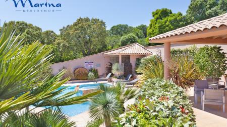 Location de vacances à Pinarello avec piscine