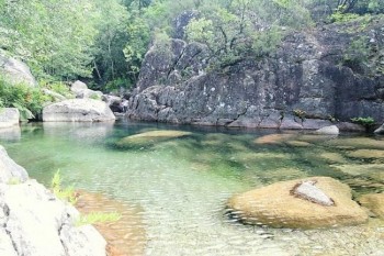 piscine naturelle en corse du sud