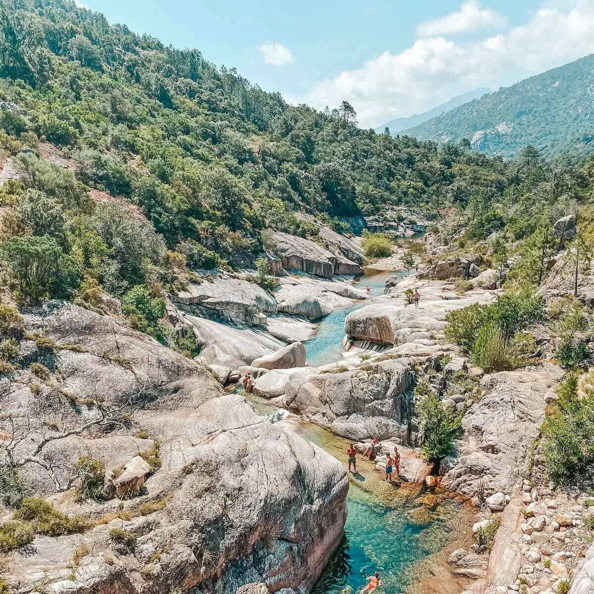 Piscines naturelles du Cavu © FMR Travelblog